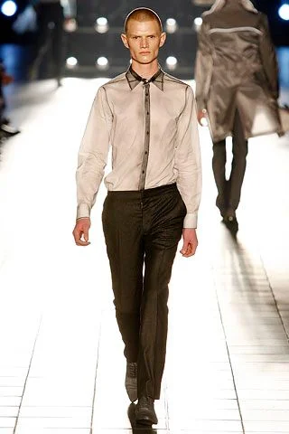Look 10